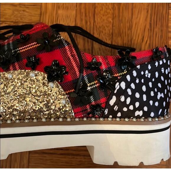 Betsey Johnson gold and red funky loafers - Picture 9 of 10